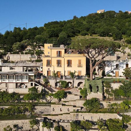 Villa Di Natale パガーニ エクステリア 写真